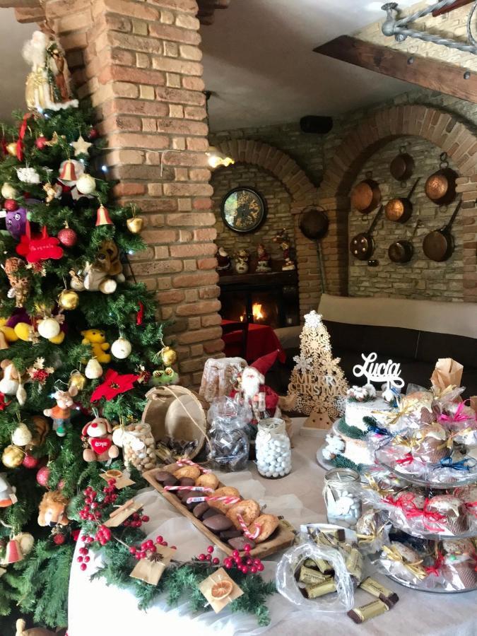 Agriturismo A Casa Di Susanna Santo Stefano del Sole Екстер'єр фото